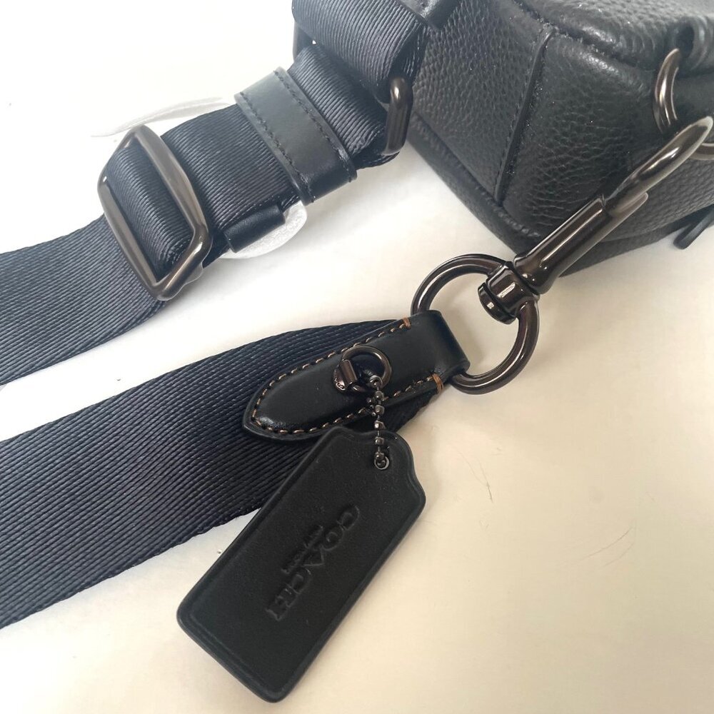 Coach Gotham Sling Pack 13 Black Pebbled Leather CR849 Bag - Picture 12 of 14